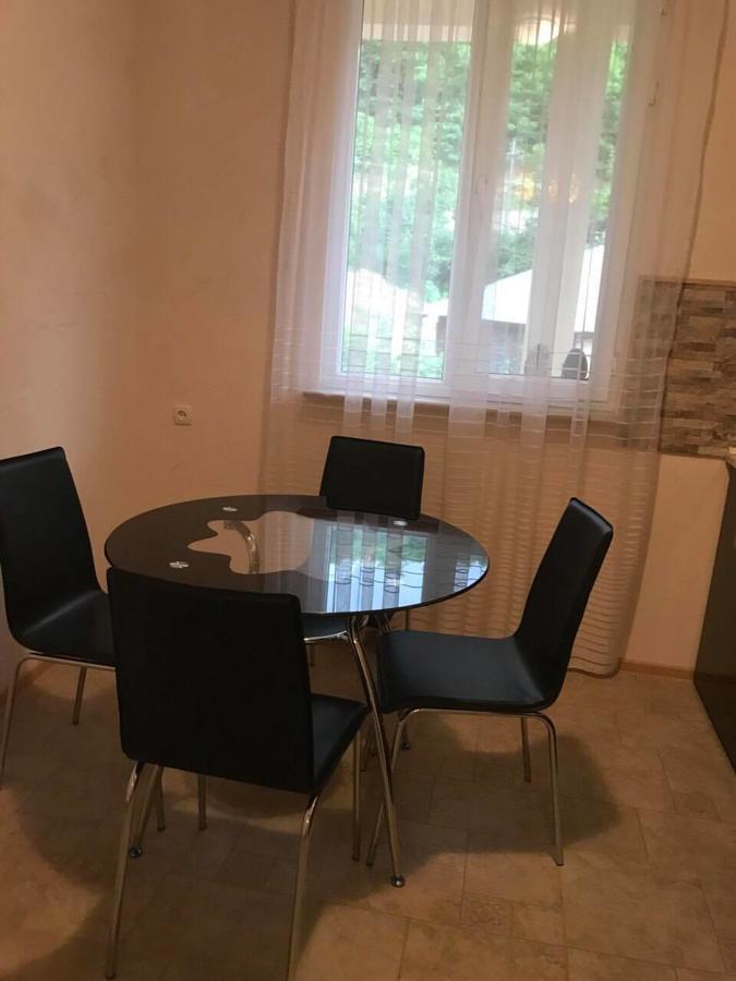 Lela'S Guest House Batum Dış mekan fotoğraf